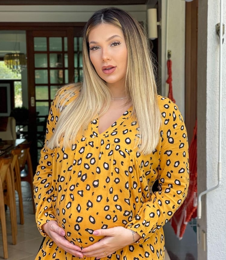 Virginia Fonseca grávida.