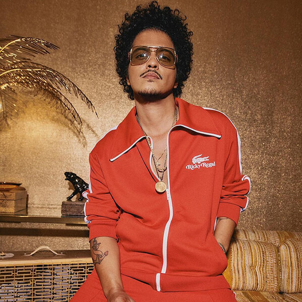 Bruno Mars - famosos signo libra