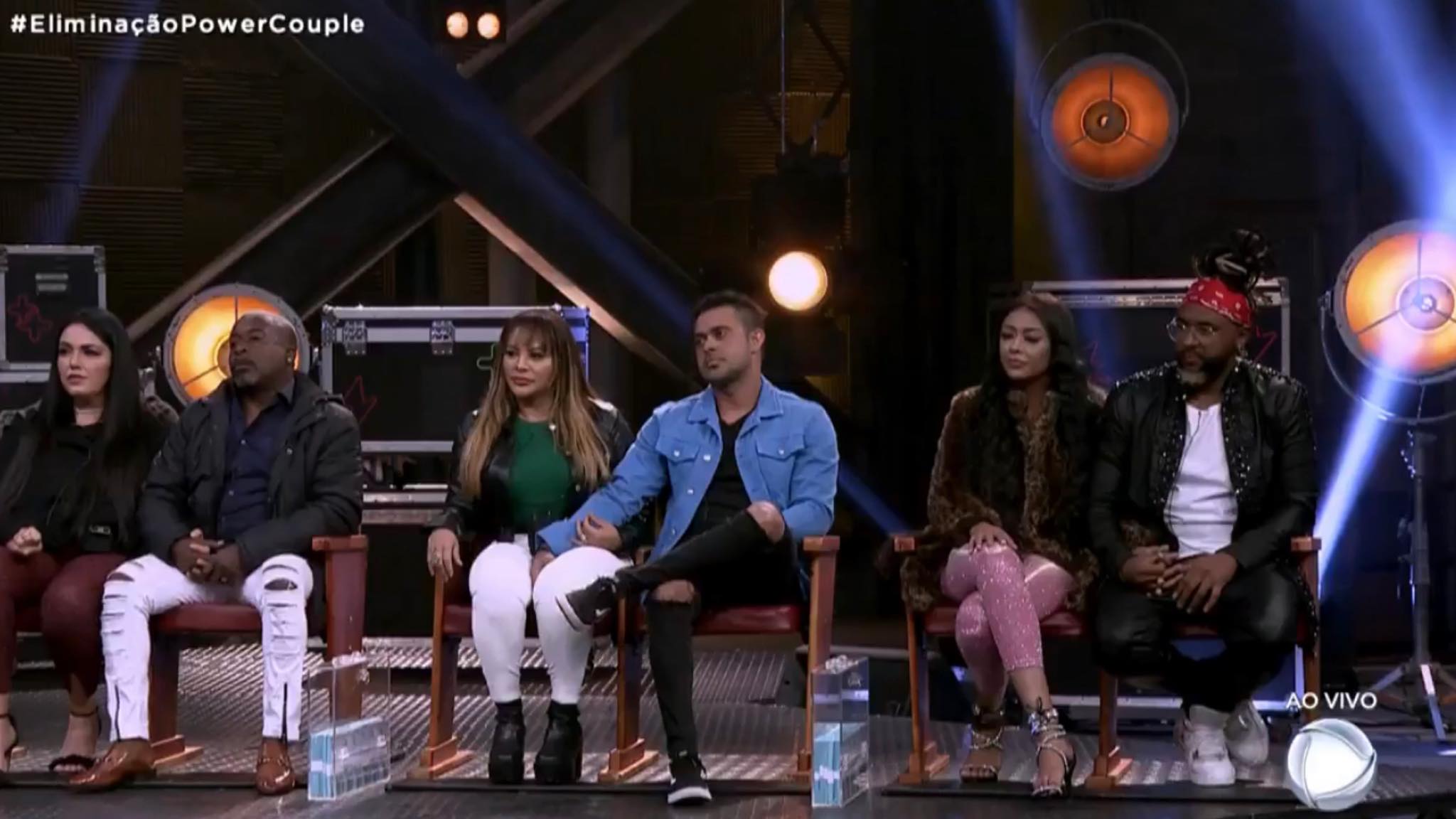 Márcia Fellipe e Medrado pediram desculpas pelos xingamentos que soltaram na última quinta-feira (imagem: reprodução/ Record TV) Márcia Fellipe e Medrado pediram desculpas pelos xingamentos que soltaram na última quinta-feira (imagem: reprodução/ Record TV)