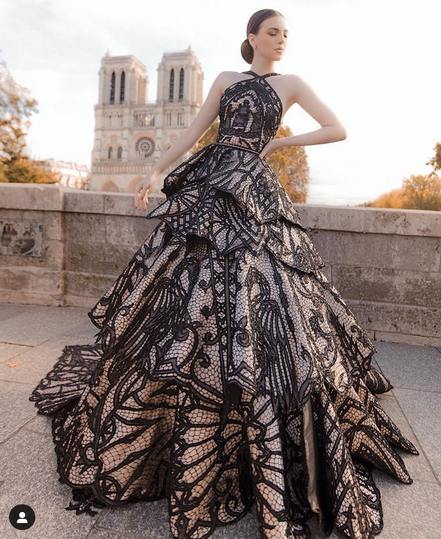 maravilhoso vestido de renda artesanal Ivanildo Nunes