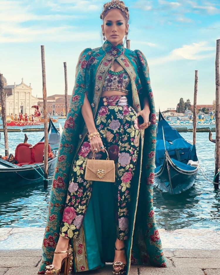  Desfile Dolce & Gabbana 2021 / Jay-Lo