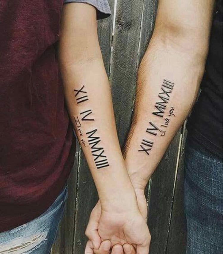 Tatuagem grande de casal