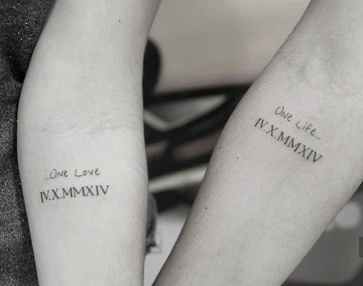tattoo delicada de casal