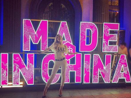 Influenciadora aponta diferenças entre China e Brasil no ramo da moda!
