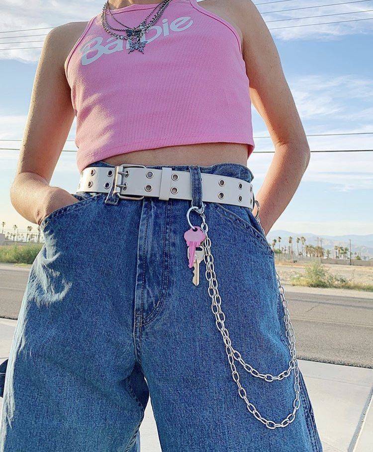 Aesthetic girl Y2K