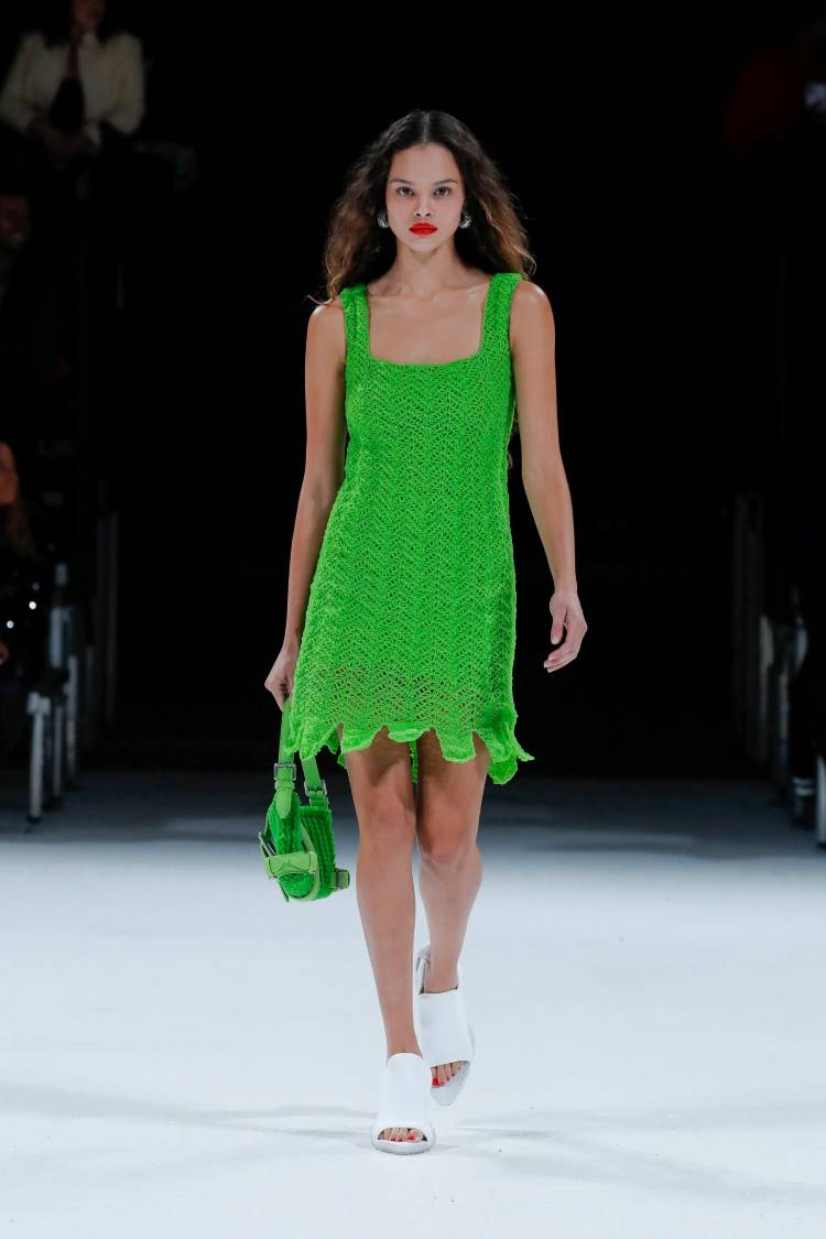 vestido de crochê verde