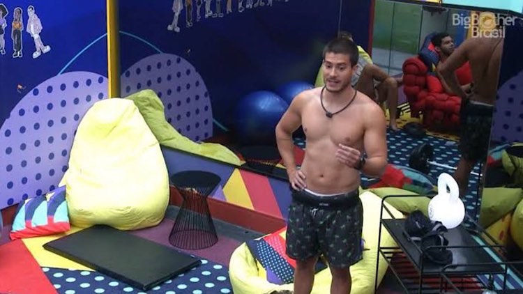 BBB 22, Tadeu Schmidt, Arthur Aguiar, Tiago Abravanel, Barbara Heck BBB 22, Tadeu Schmidt, Arthur Aguiar, Tiago Abravanel, Barbara Heck