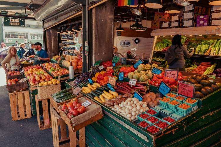 barraca de feira com frutas e legumes barraca de feira
