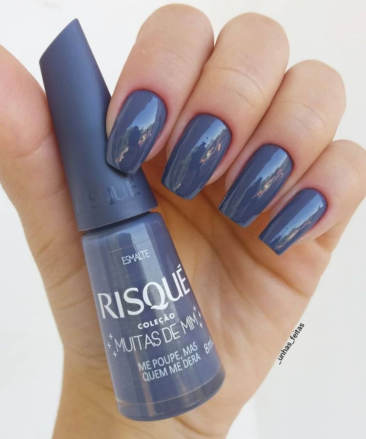 Unhas azul-acinzentadas