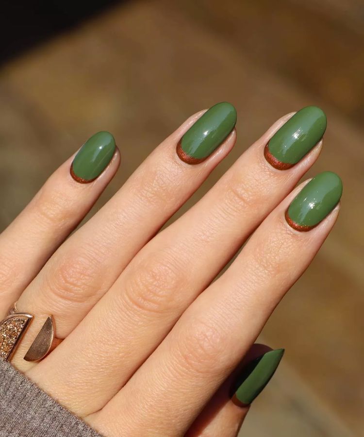 Unhas verde musgo