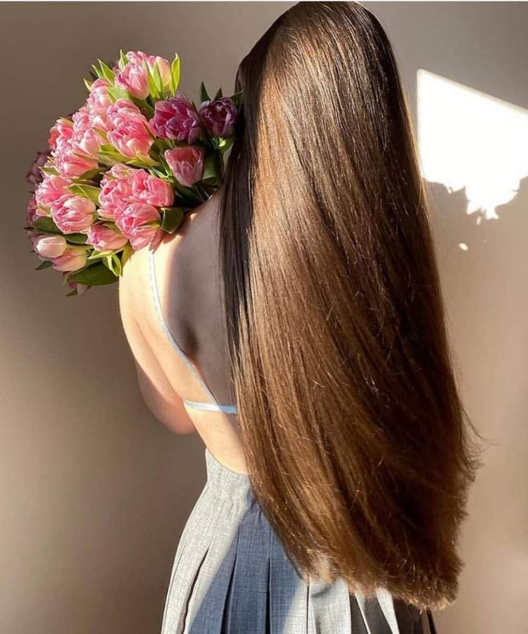 corte de cabelo longo liso. corte de cabelo longo liso.