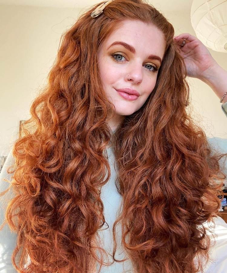 Corte cabelo longo ondulado ruivo. Corte cabelo longo ondulado ruivo.