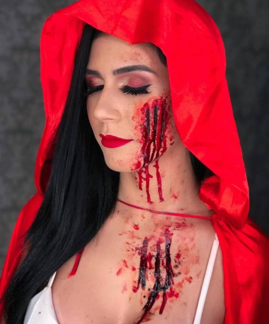 Foto de maquiagem para o Halloween de Chapeuzinho vermelho
