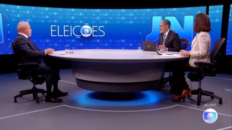 Lula na mesa especial do Jornal Nacional com Renata Vasconcellos e William Bonner