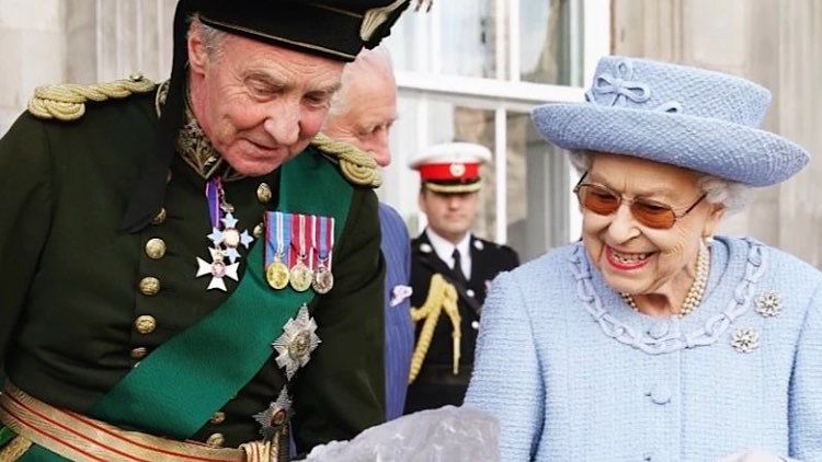 Rainha Elizabeth II em visita oficial.