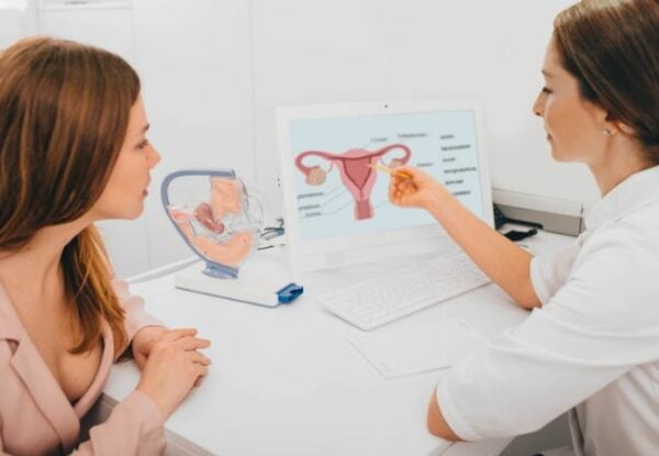 Ginecologista ou Obstetra são os médicos responsáveis pelo tratamento da endometriose