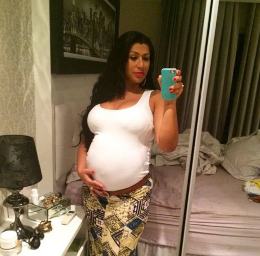 Foto de Ellen Cardoso em sua segunda gravidez