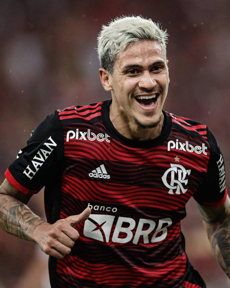 Jogador Pedro do Flamengo.