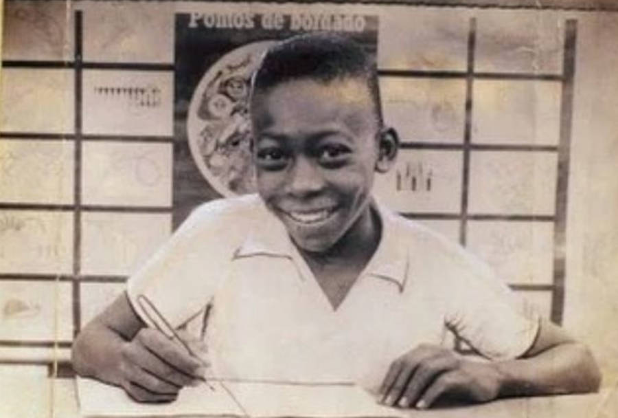 Foto de Pelé ainda criança 