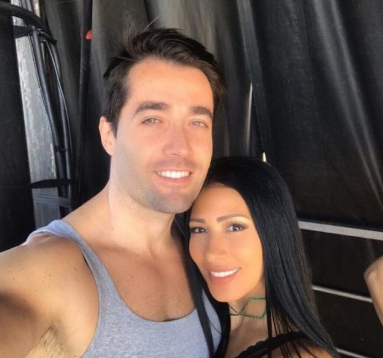 Vicente Escrow e Simaria