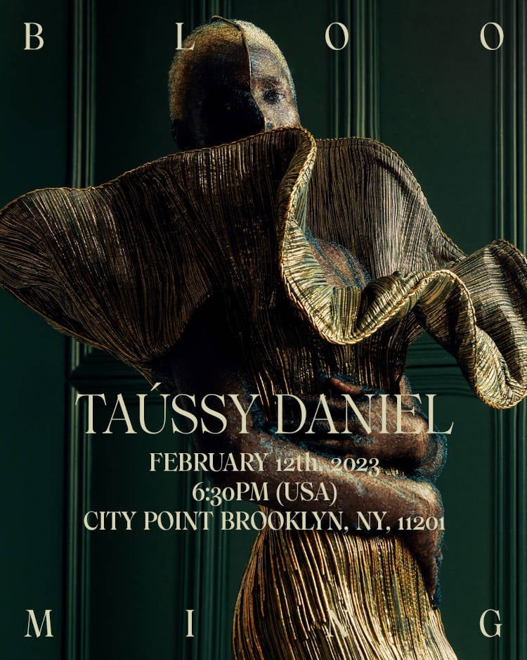 Cartaz de apresentação de Taússy Daniel no NYFW.