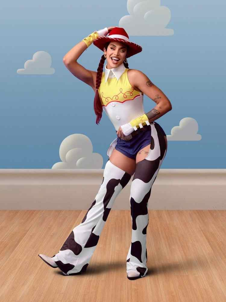 Pabblo Vittar fantasiada de Jessie, personagem do filme "Toy Story". 