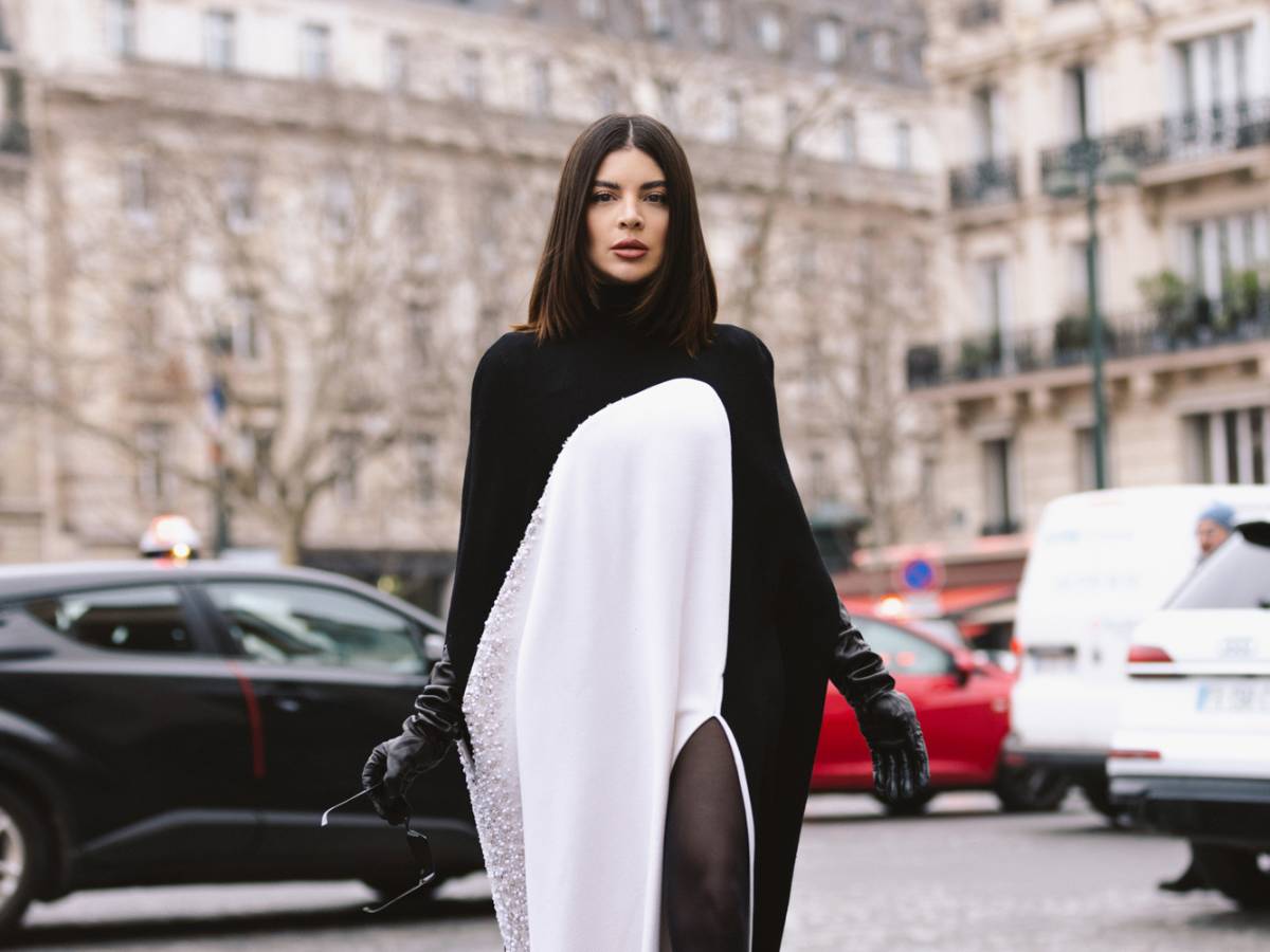 Gkay participa da semana de moda em Paris e ganha destaque.