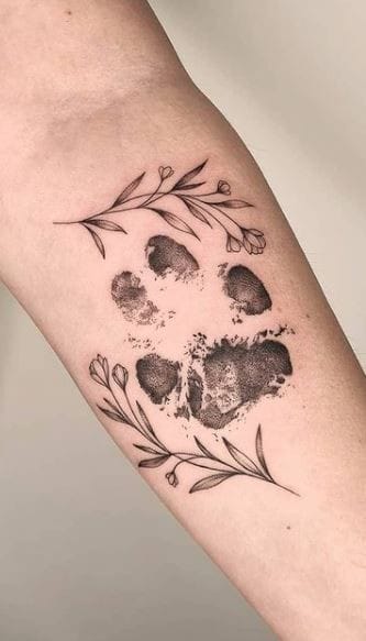 Tatuagem pata de leão