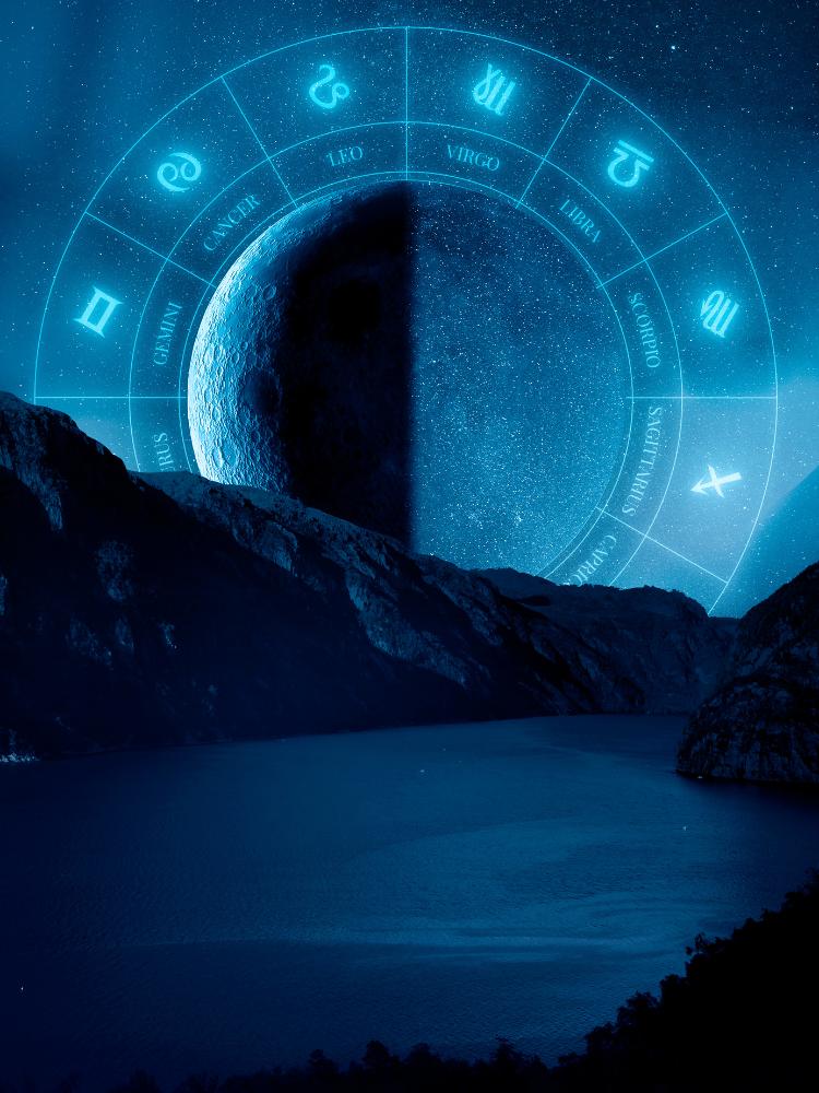 Rio à noite com céu com lua e ciclo do zodíaco, com signos
