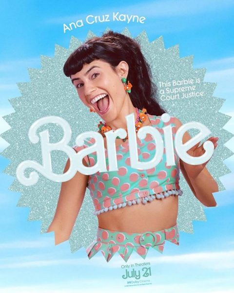 Cartaz do filme Barbie com a Barbie de Ana Cruz Kayne