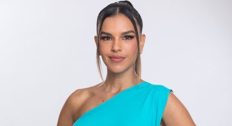 Mariana Rios, nova apresentadora do reality show A Grande Record