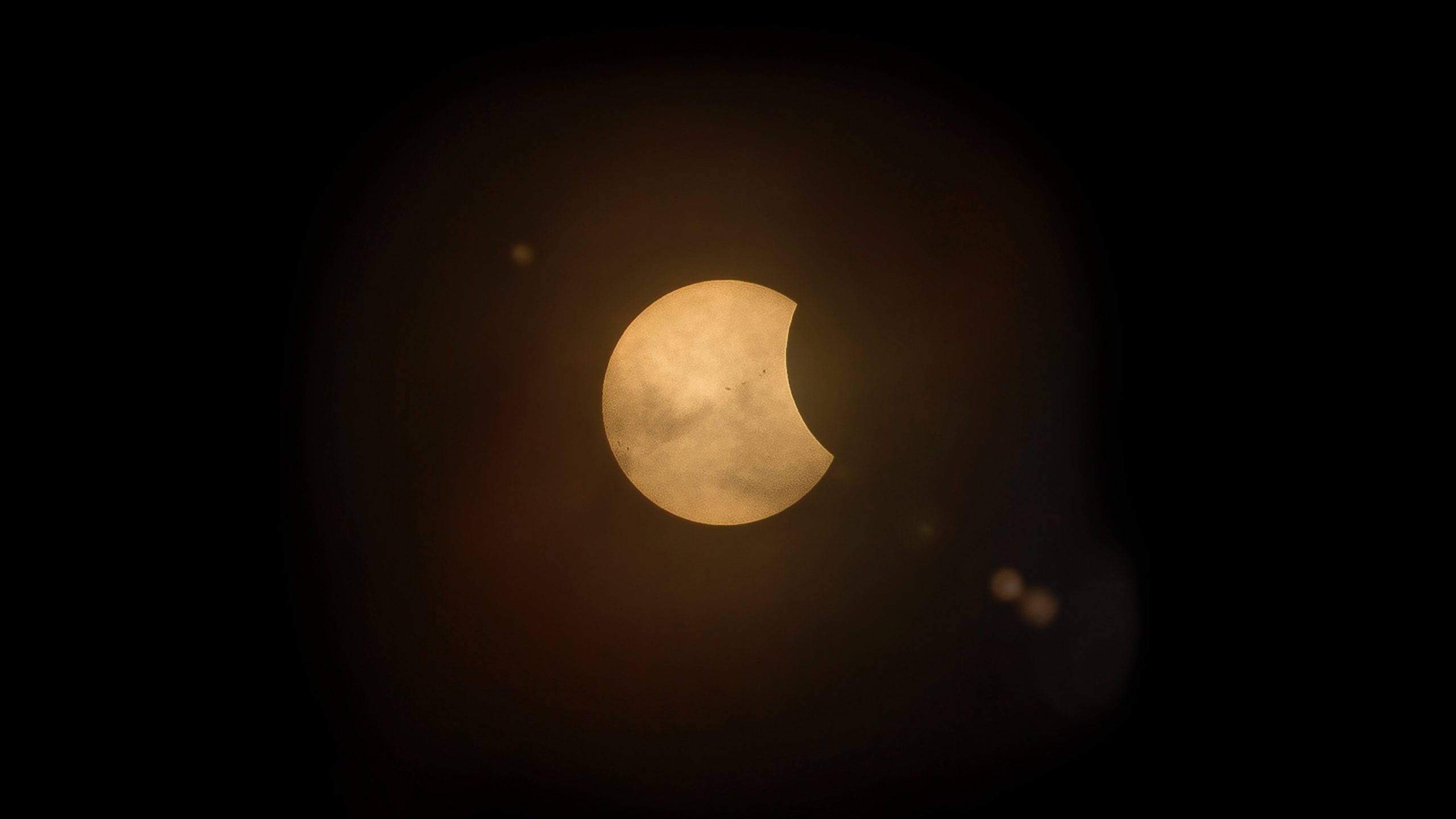 eclipse solar começando