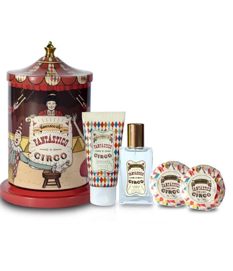 kit de perfume e sabonetes da marca granado no tema circo