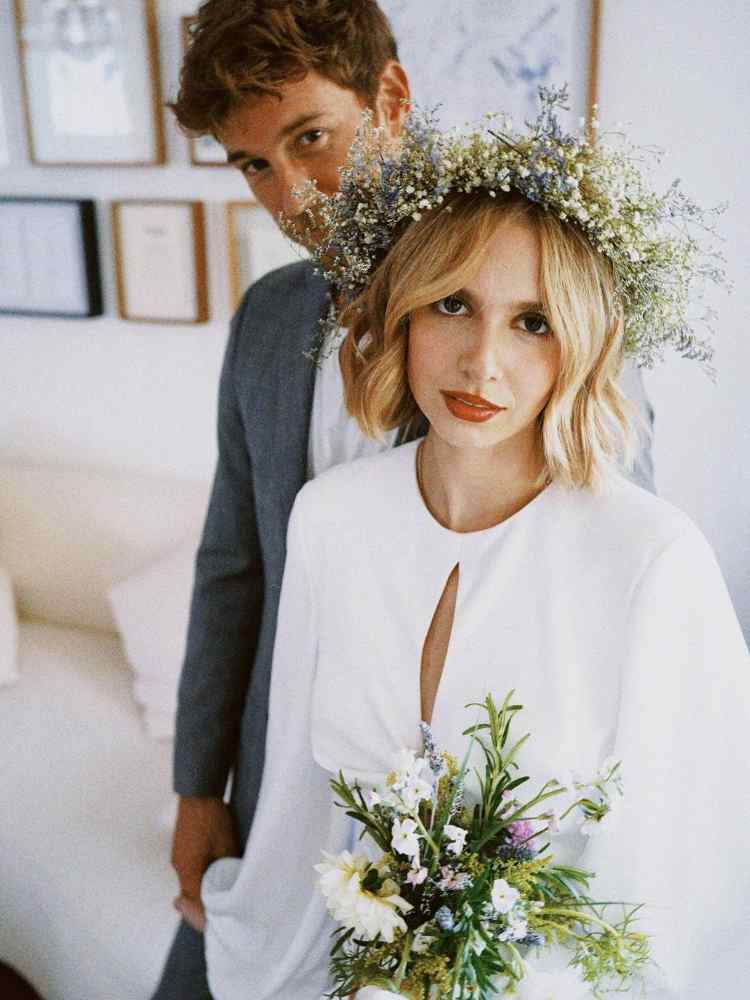 Penteado e maquiagem de Isa Scherer em seu casamento no mês de maio de 2023, o mês das noivas