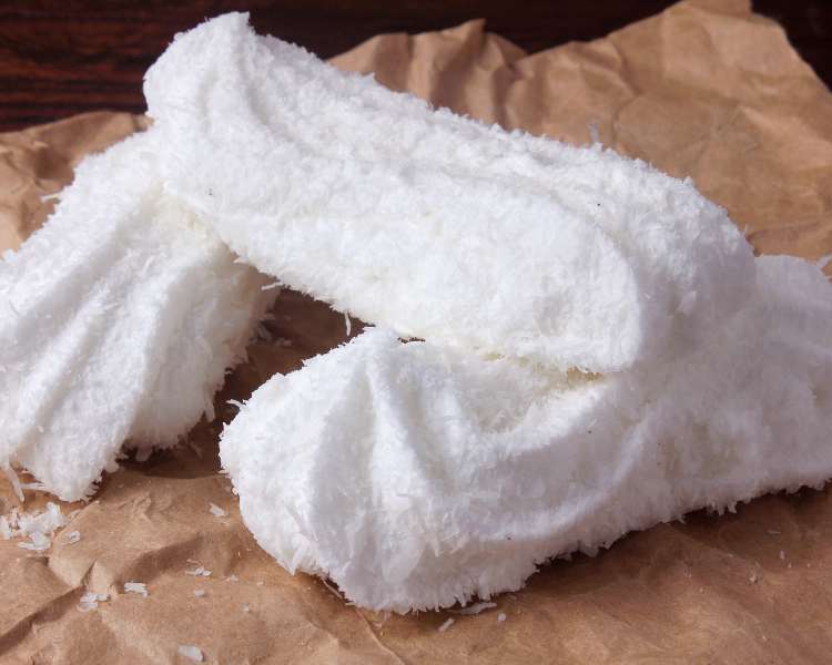 Maria-mole branca em papel - doces de festa junina