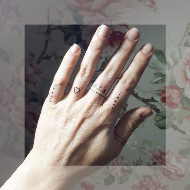tatuagens imitando anéis