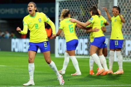Copa do Mundo Feminina: Onde assistir Brasil e França? Veja que horas começa, escalações e vote na enquete de quem ganha