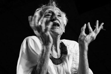 Morre Zé Celso aos 86 anos, diretor que revolucionou o teatro brasileiro