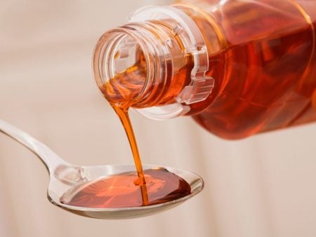 Xarope para tosse seca ou com catarro: melhores remédios e 8 dicas e receitas caseiras para aliviar os sintomas