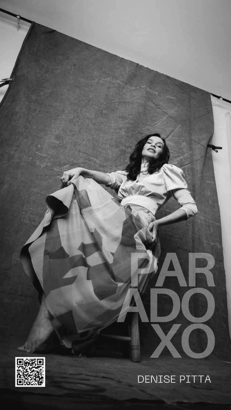 Denise Pitta na Exposição Paradoxo de Patrícia Magalhães