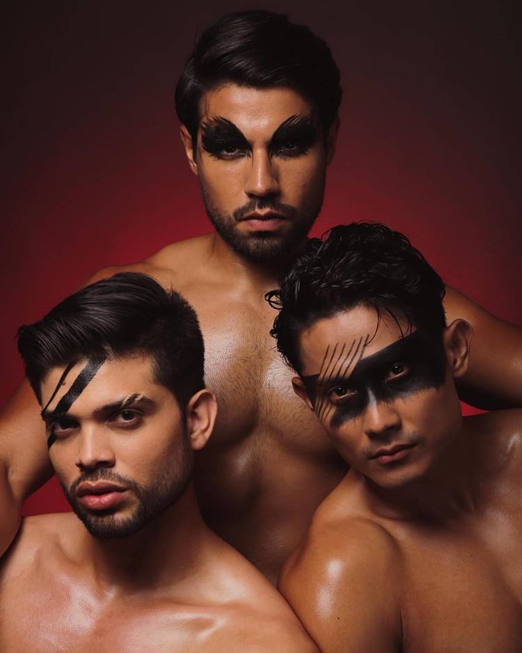 3 homens maquiados para o Halloween: make preta para olhos