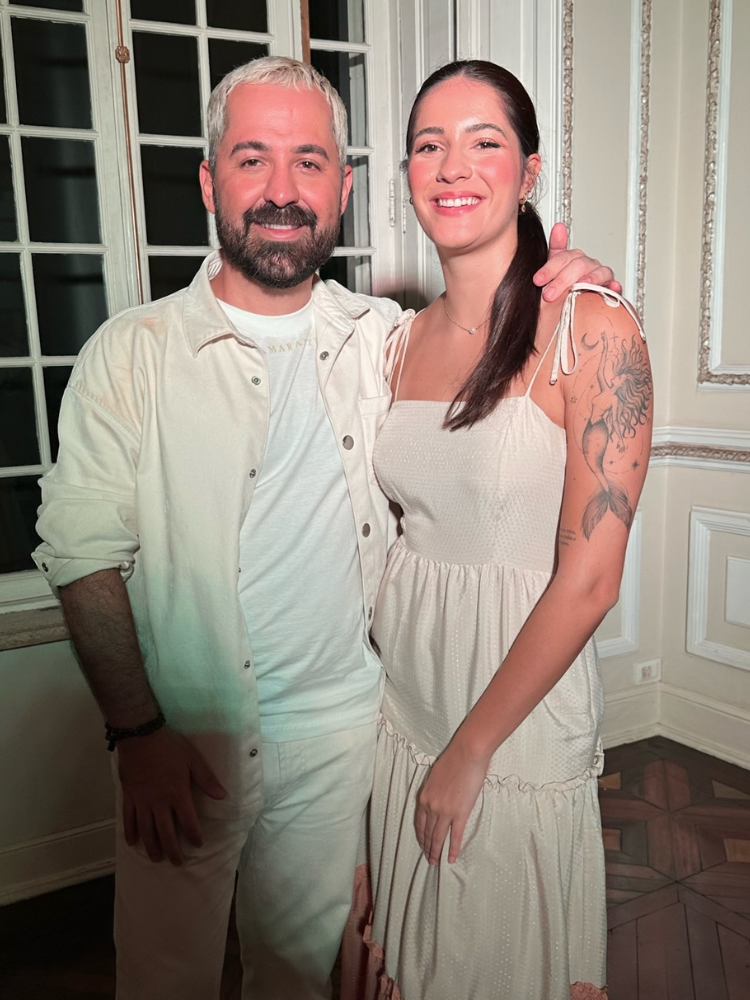 Eduardo Amarante posa com Milena Garcia