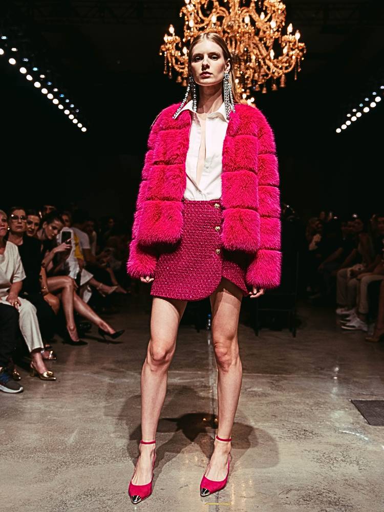 Look rosa da Lança Perfume, , no La Moda Runway