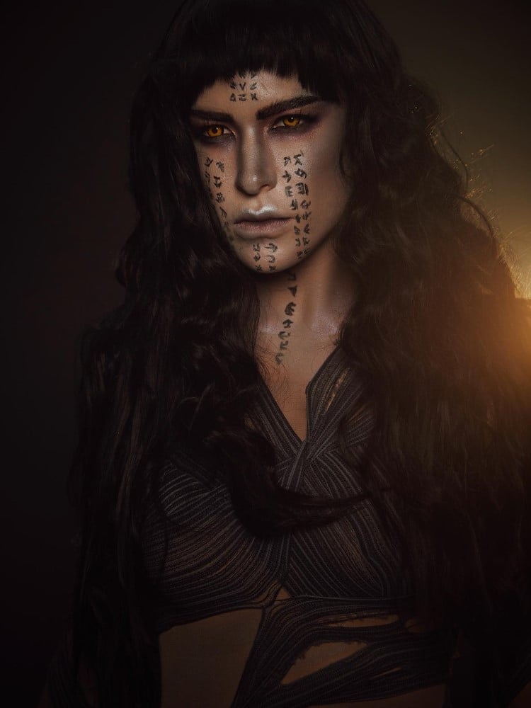 esposa de Leo Santana, Lore Improta como a A Múmia" para o Halloween Sephora 2023