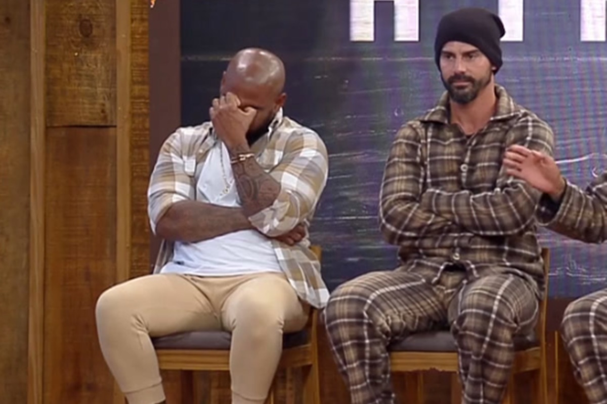 Cezar Black e Radamés Furlan estão na Roça e vetados da Prova do Fazendeiro
