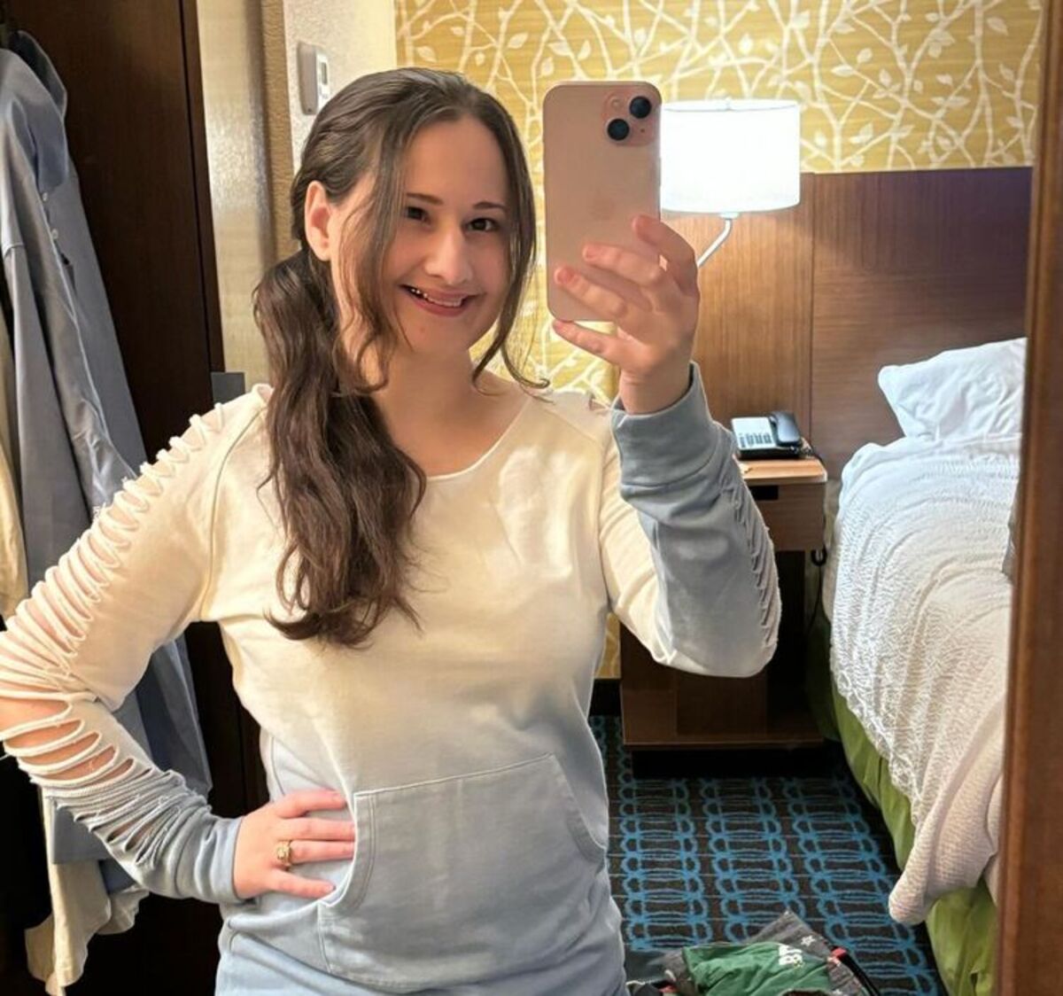 Gypsy Rose em sua primeira selfie após sair da prisão