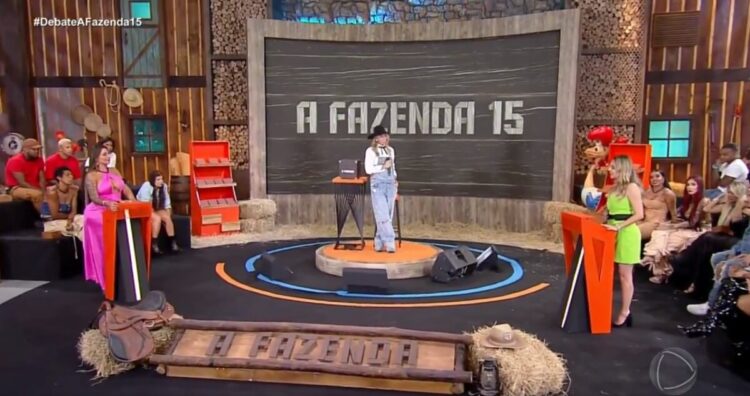 Jenny e Rachel entram em embate na lavação de roupa suja