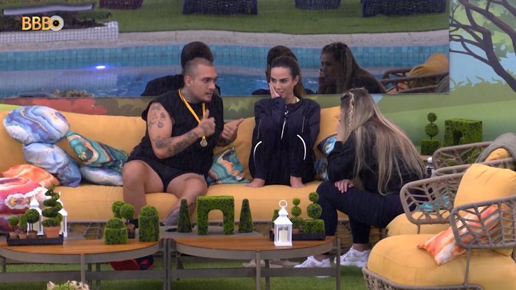 Madrugada BBB 24, Bin Laden fala em plano com Wanessa e dá sinal para Rodriguinho.