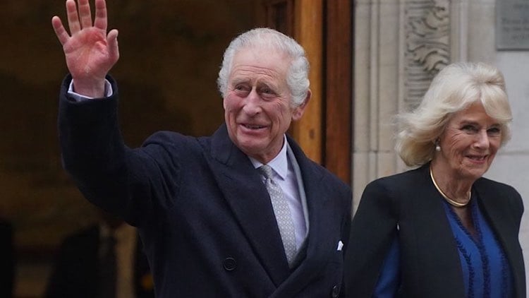 Rei Charles III está com câncer.