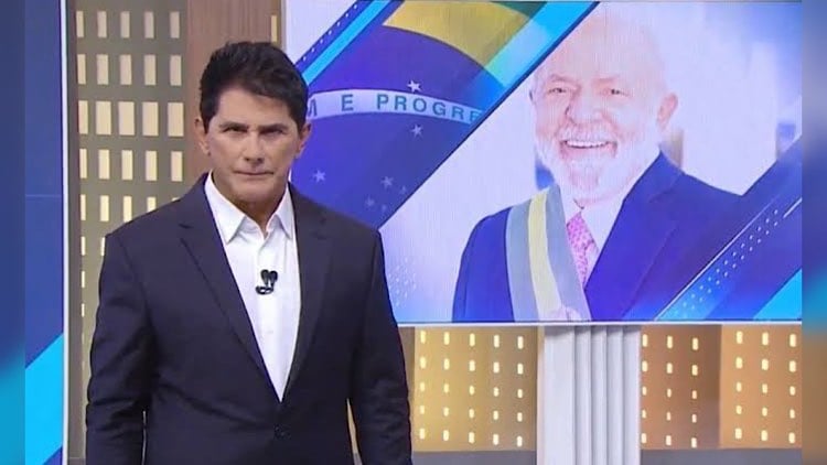 Cesar Filho entrevista Lula para o SBT.